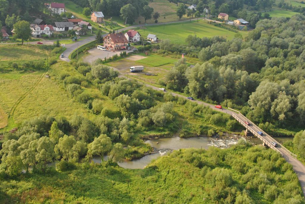 Noclegi Pod Bukowina Myczkowce Exterior photo